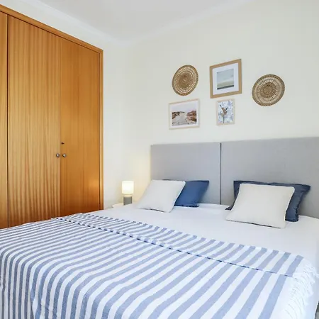 Appartement Charming Flat 10 Min Walk To Albufeira